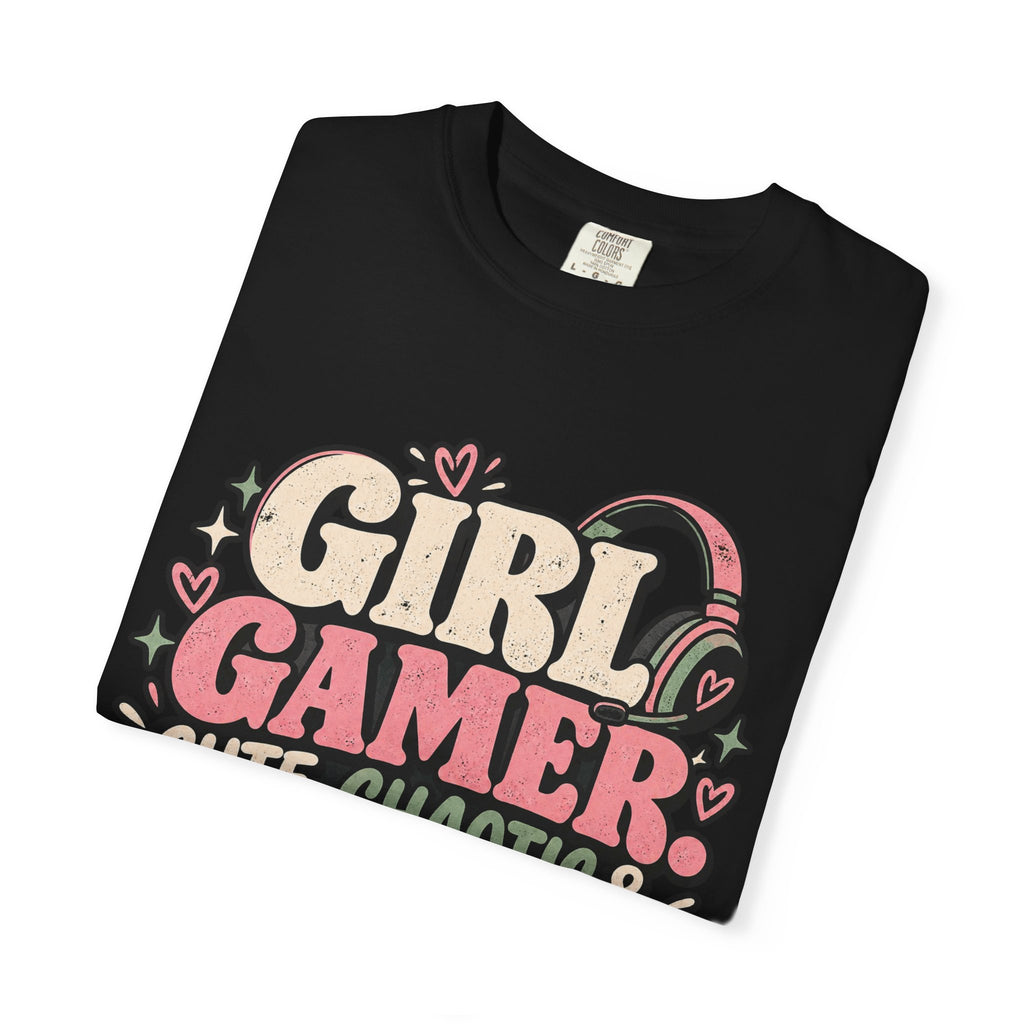 Girl Gamer Cute Chaotic & Carrying the Team | Retro Gaming T-Shirt