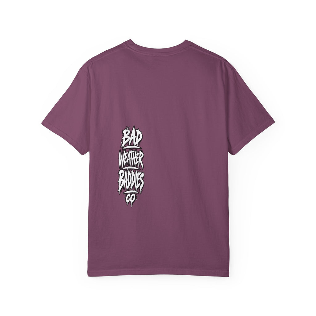 Girl Gamer Cute Chaotic & Carrying the Team | Retro Gaming T-Shirt